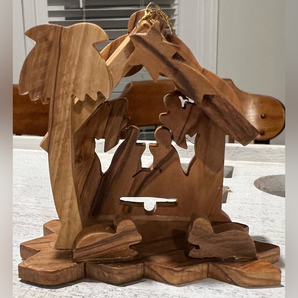 Genuine Olive Wood Small Nativity Scene Ornament Israel Holy Land In Box - Picture 5 of 14